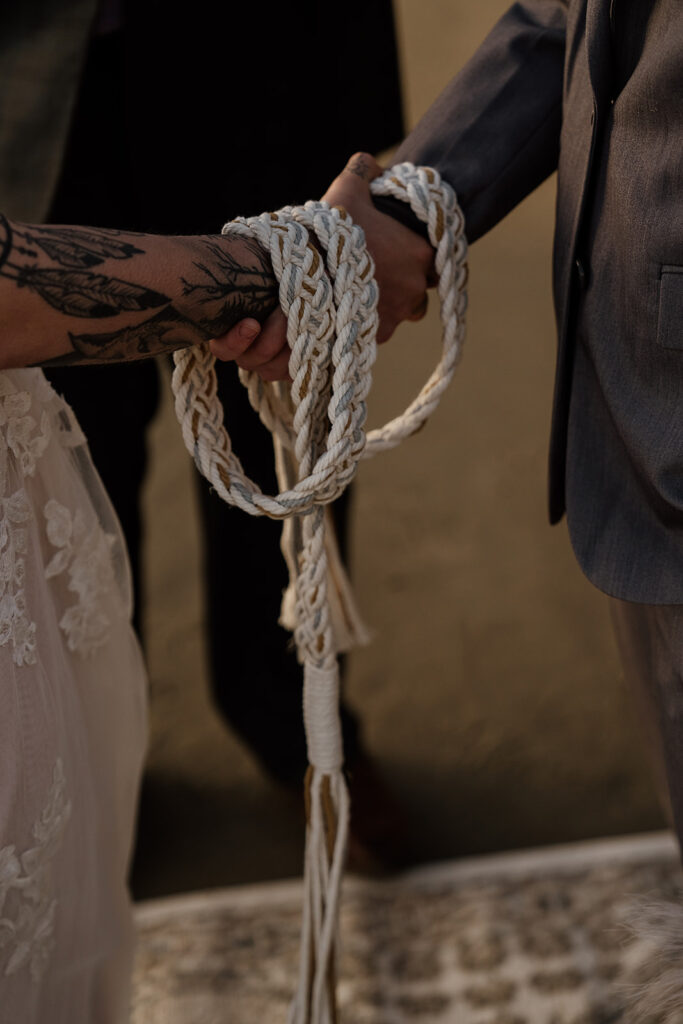 Oregon beach elopement ceremony