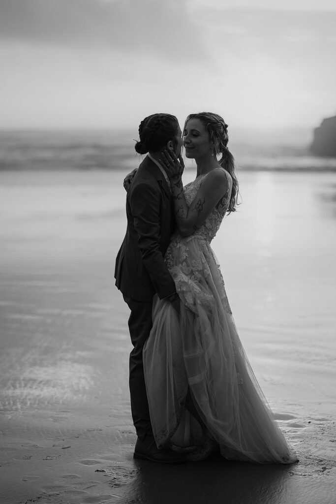 An Oregon beach elopement