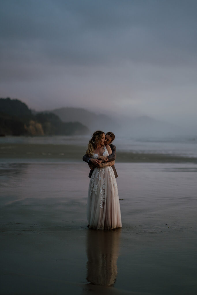 Blue hour portraits on the beach 