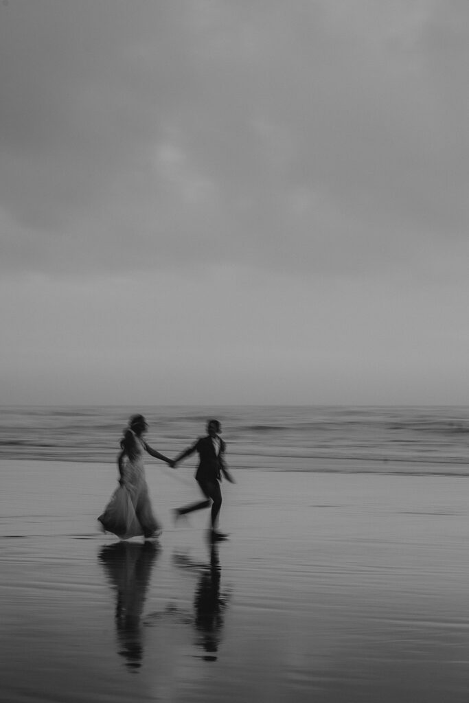 Oregon beach elopement couple portraits at blue hour