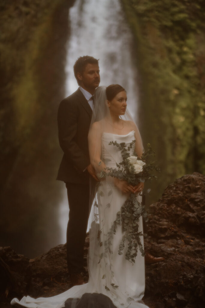 Waterfall elopement photos at Wahclella Falls