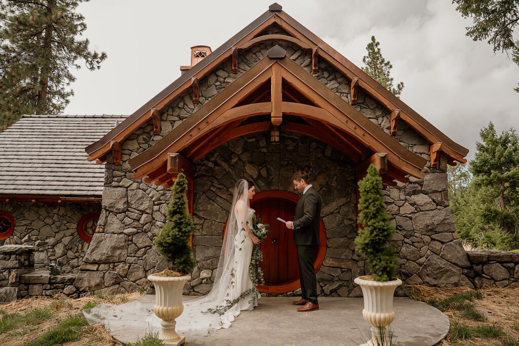 Elopement ceremony at The Hobbit House in Mosier, Oregon