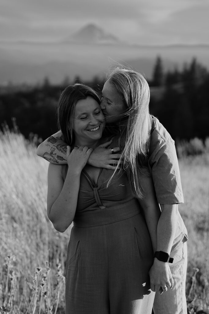 Playful couple pictures in Oregon with engagement photo inspiration