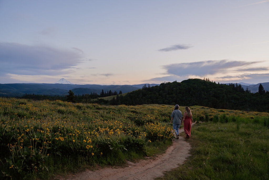 Wildflower engagement photos in Oregon