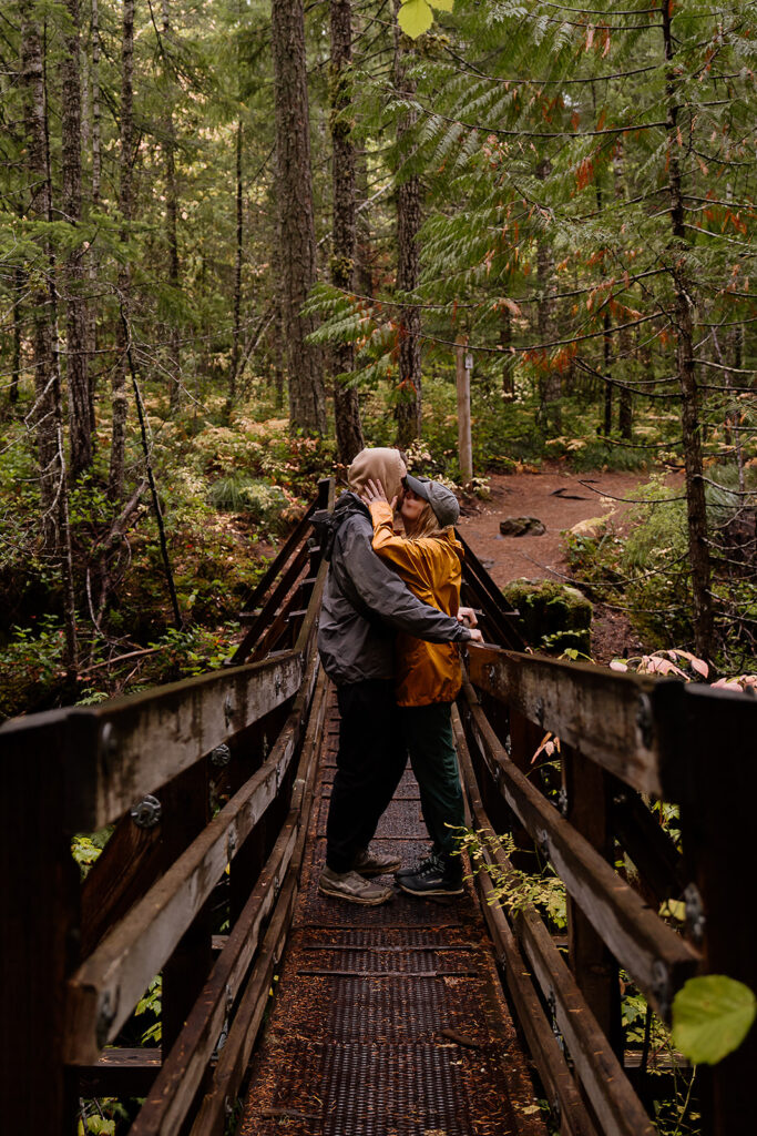Washington forest engagement photos in the rain