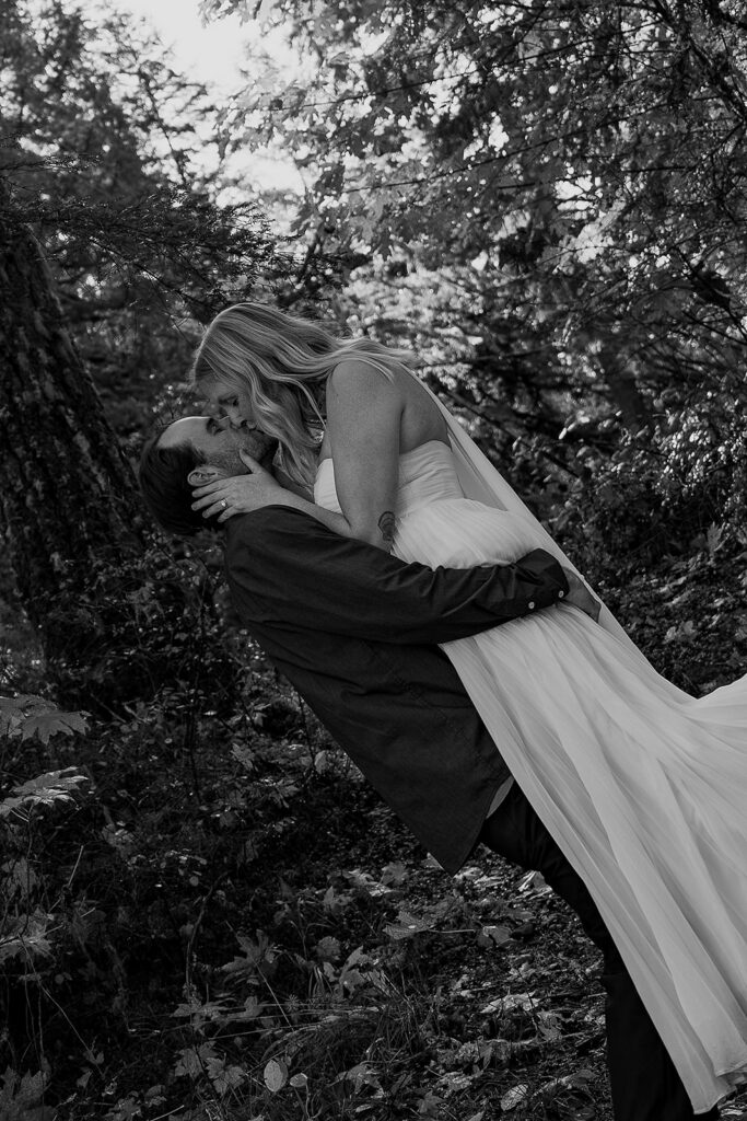 Mount Pisgah Arboretum engagement photos