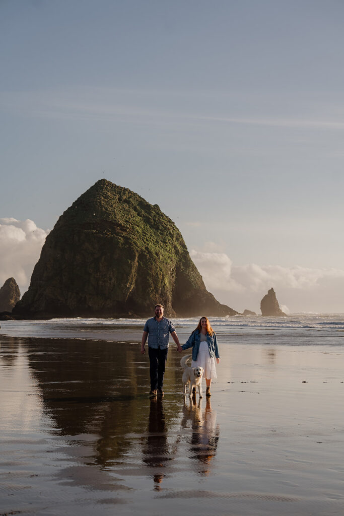 Cannon Beach Maternity Photos with their dog