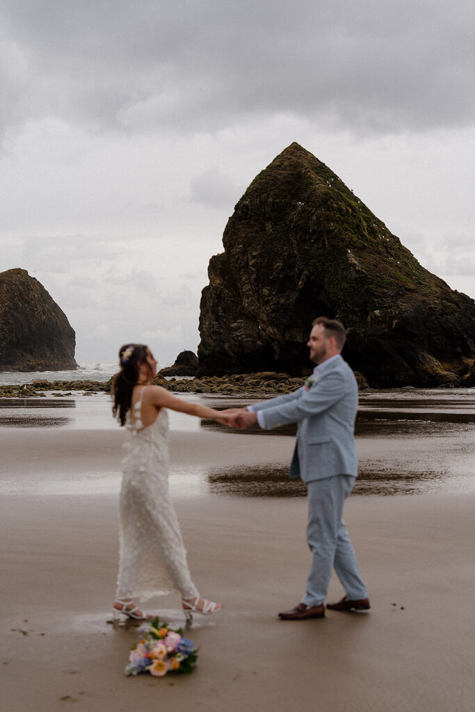 Cannon Beach wedding photography on the Oregon Coast